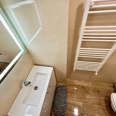 Jad - Isaran & Maurer