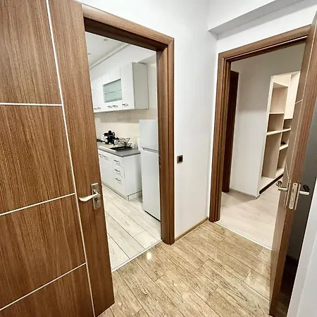 Jad - Isaran & Maurer Apartment